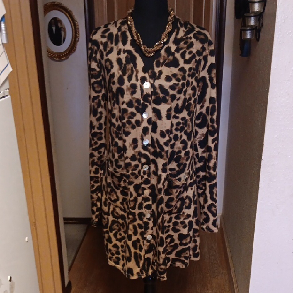 Coeur de Vague Loepard Print Long Sleeve Cardigan Size M